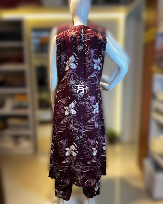 Co-ords set with floral design (Sleeves attached)