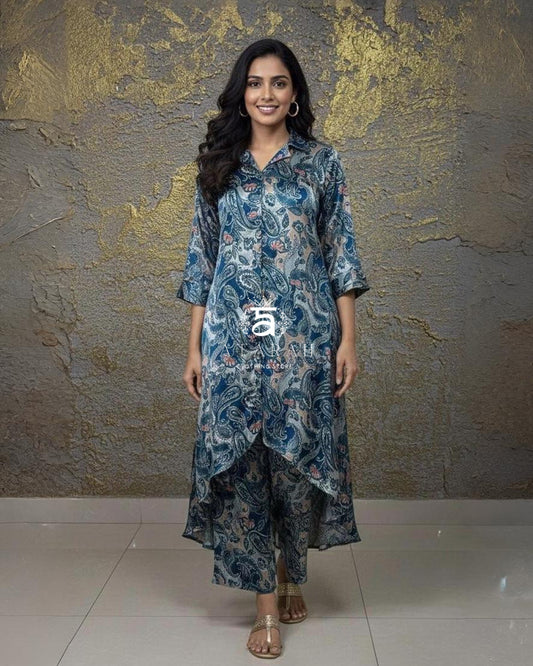 Azure Paisley Flow Set