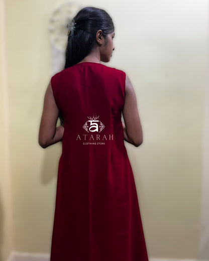 Elegant Pleated Red Midi Dress