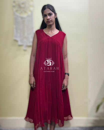 Elegant Pleated Red Midi Dress