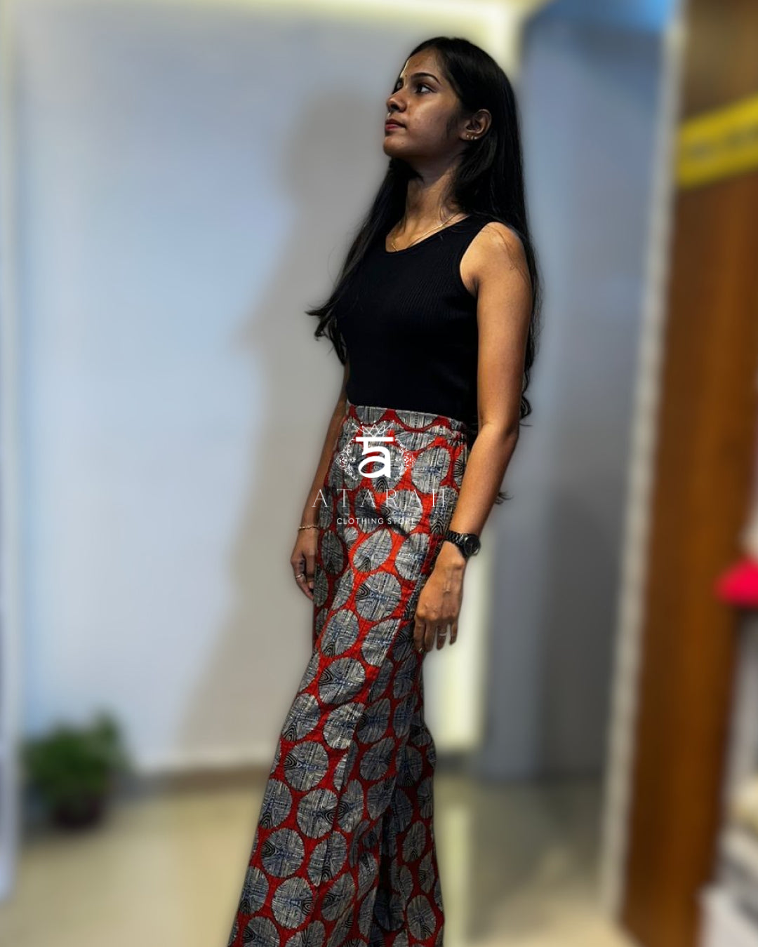 Elegant Printed Wide-Leg Pant