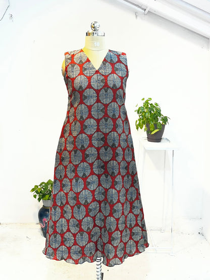 Circular Motif A-Line Midi Dress