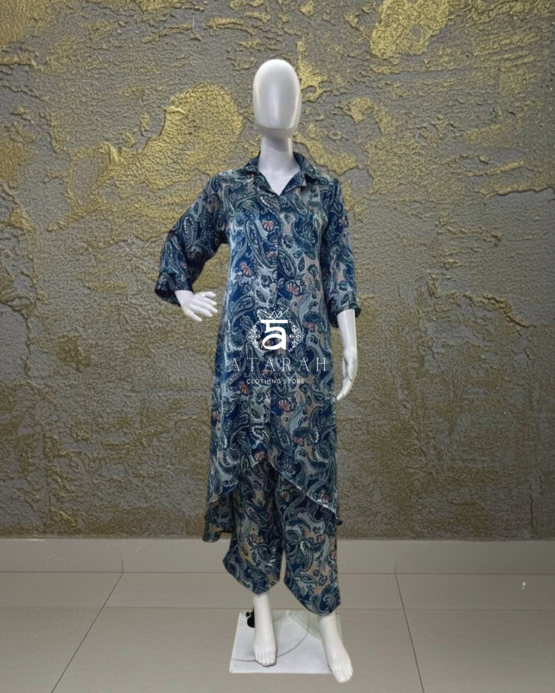 Azure Paisley Flow Set